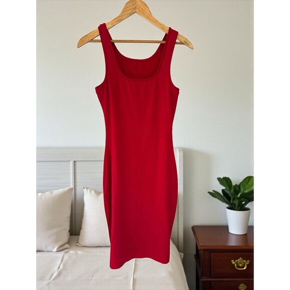 Red Bodycon Tank Dress Womens S Sleeveless Stretch Clubwear Minimalist - Picture 1 of 13